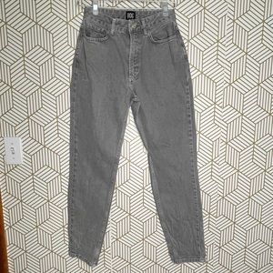 BDG Mom High Rise size 26